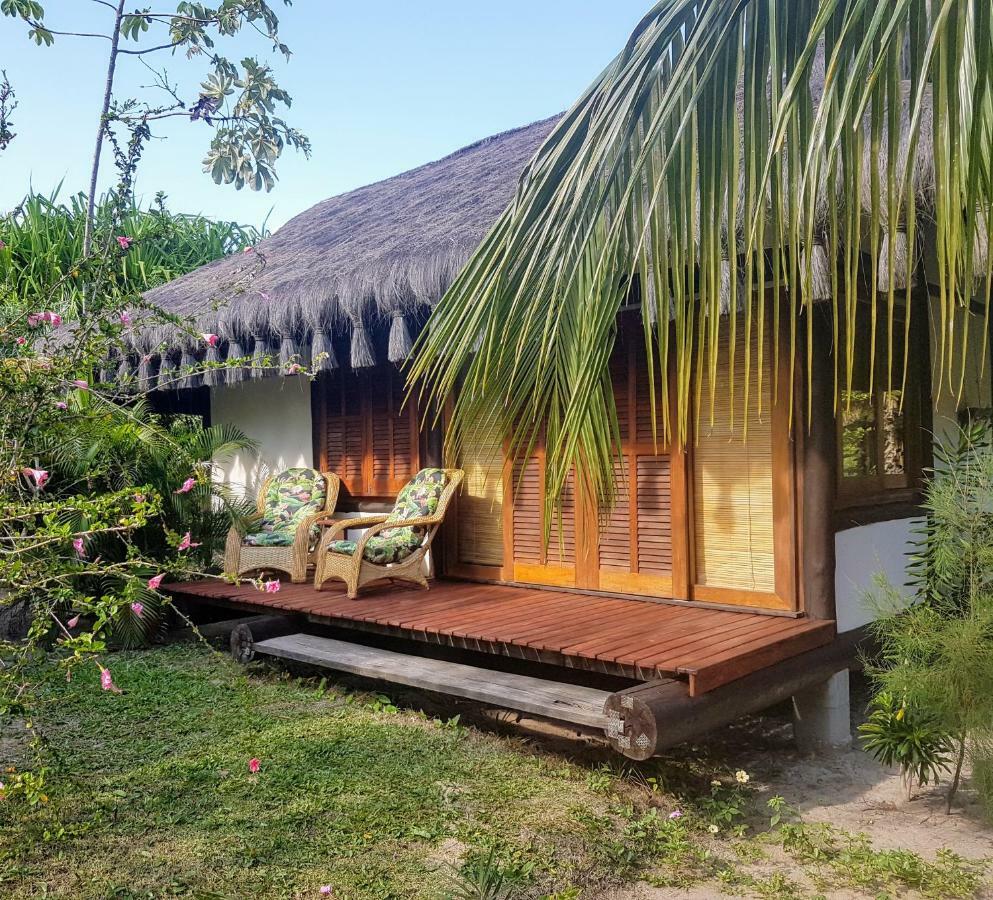 Bambusada Boutique Hotel カナヴィエイラス エクステリア 写真